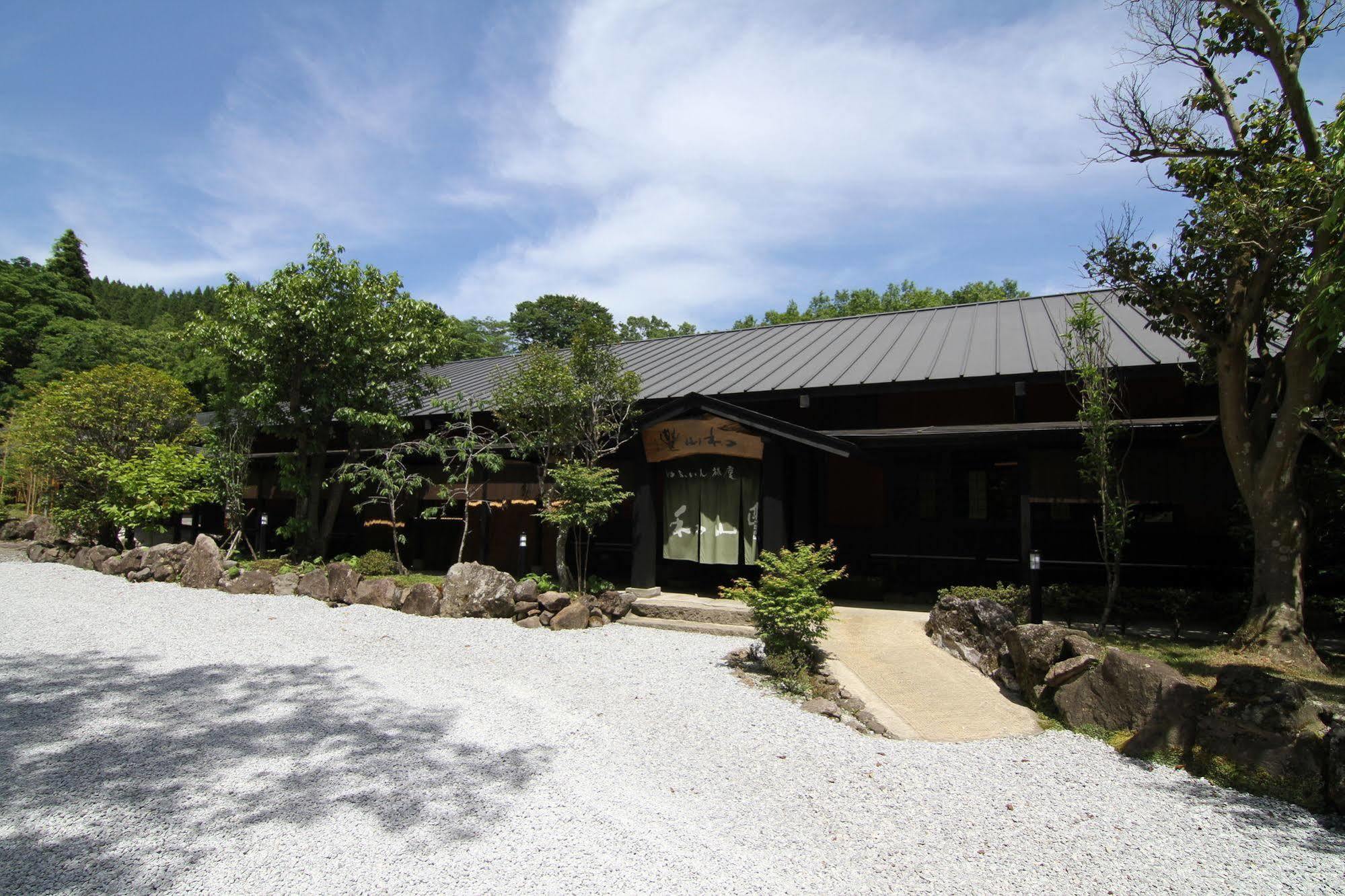 Yufuin Ryoan Wazanho Hotel Oita Exterior photo